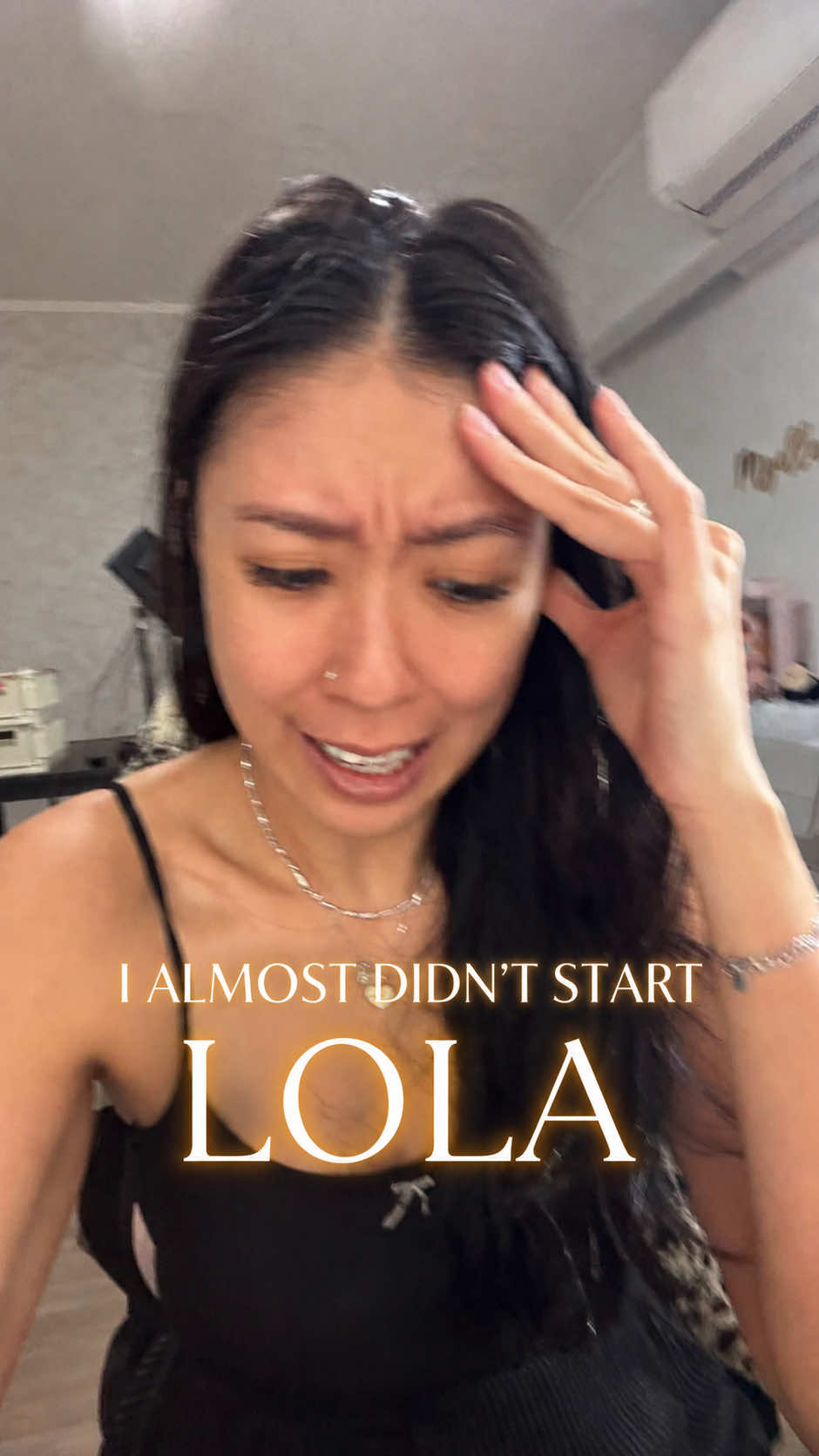 @MYELLA