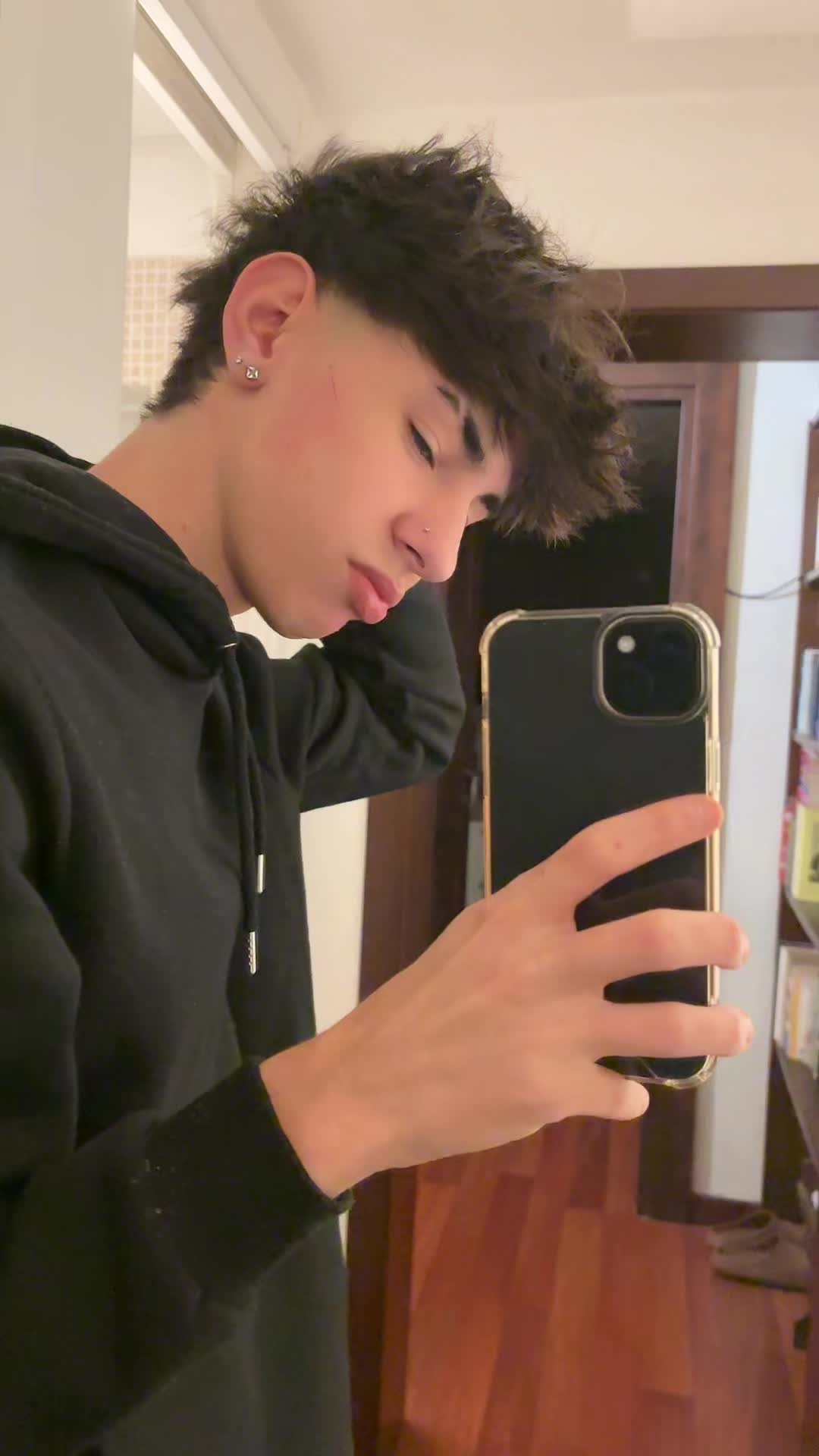 @🌪️