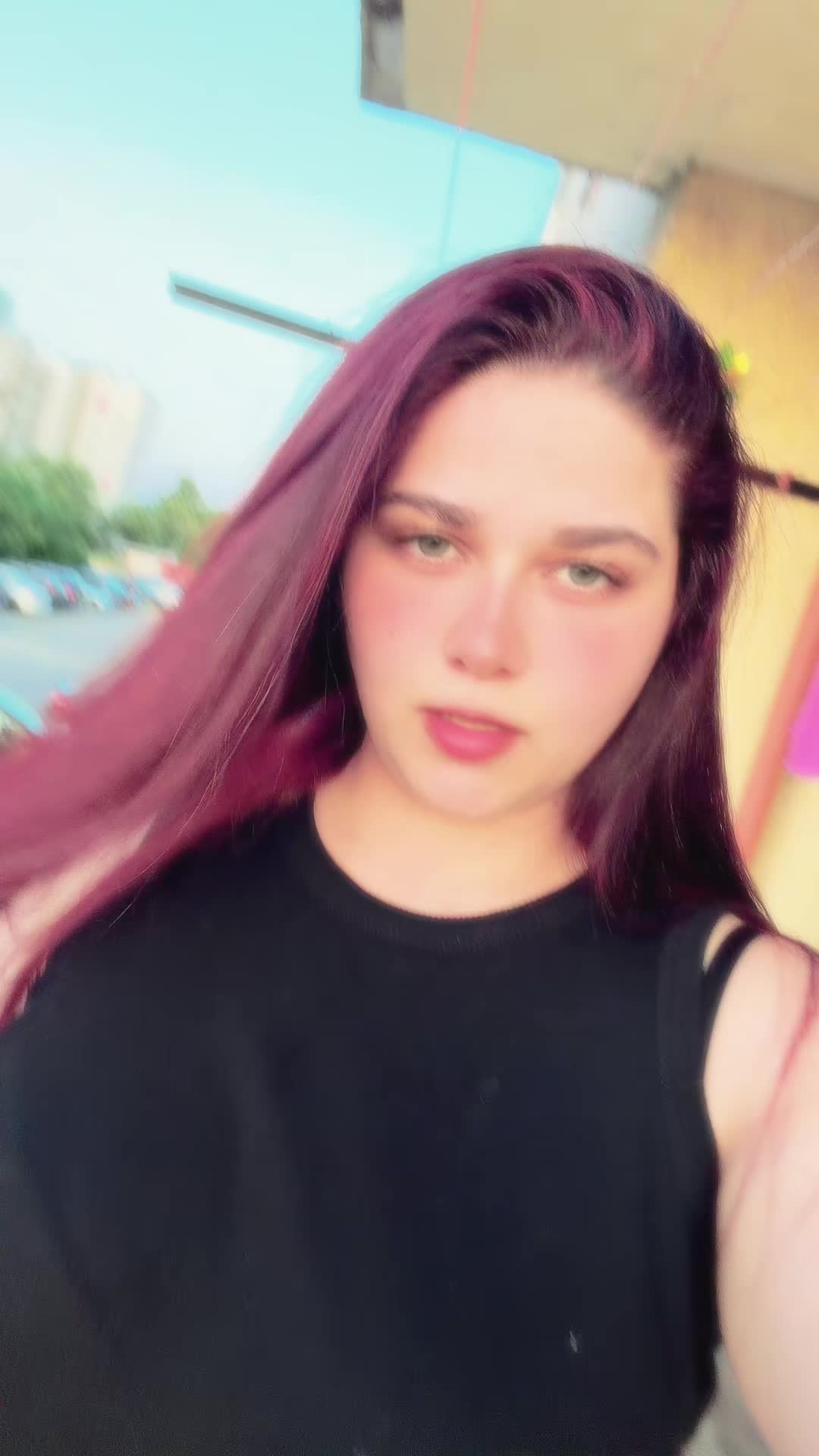 @😍V😻