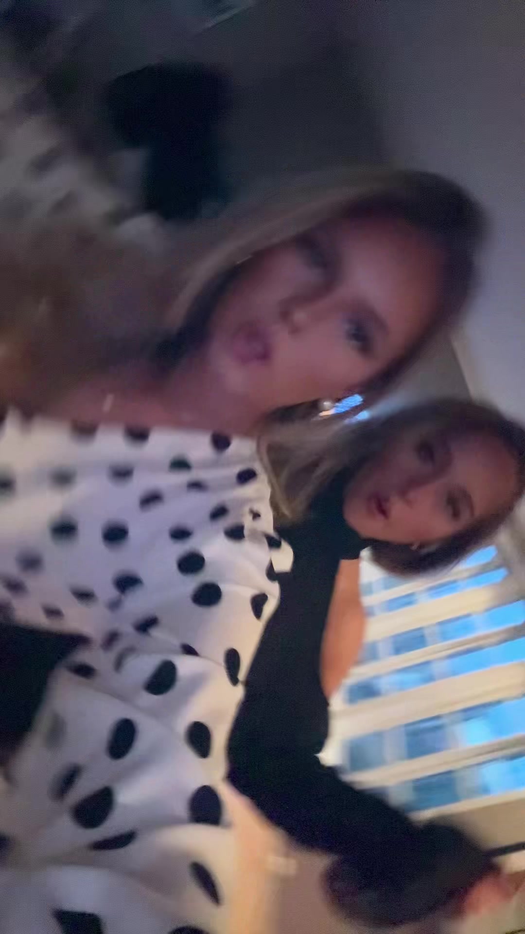 @OLIVIA FURUHOLMEN