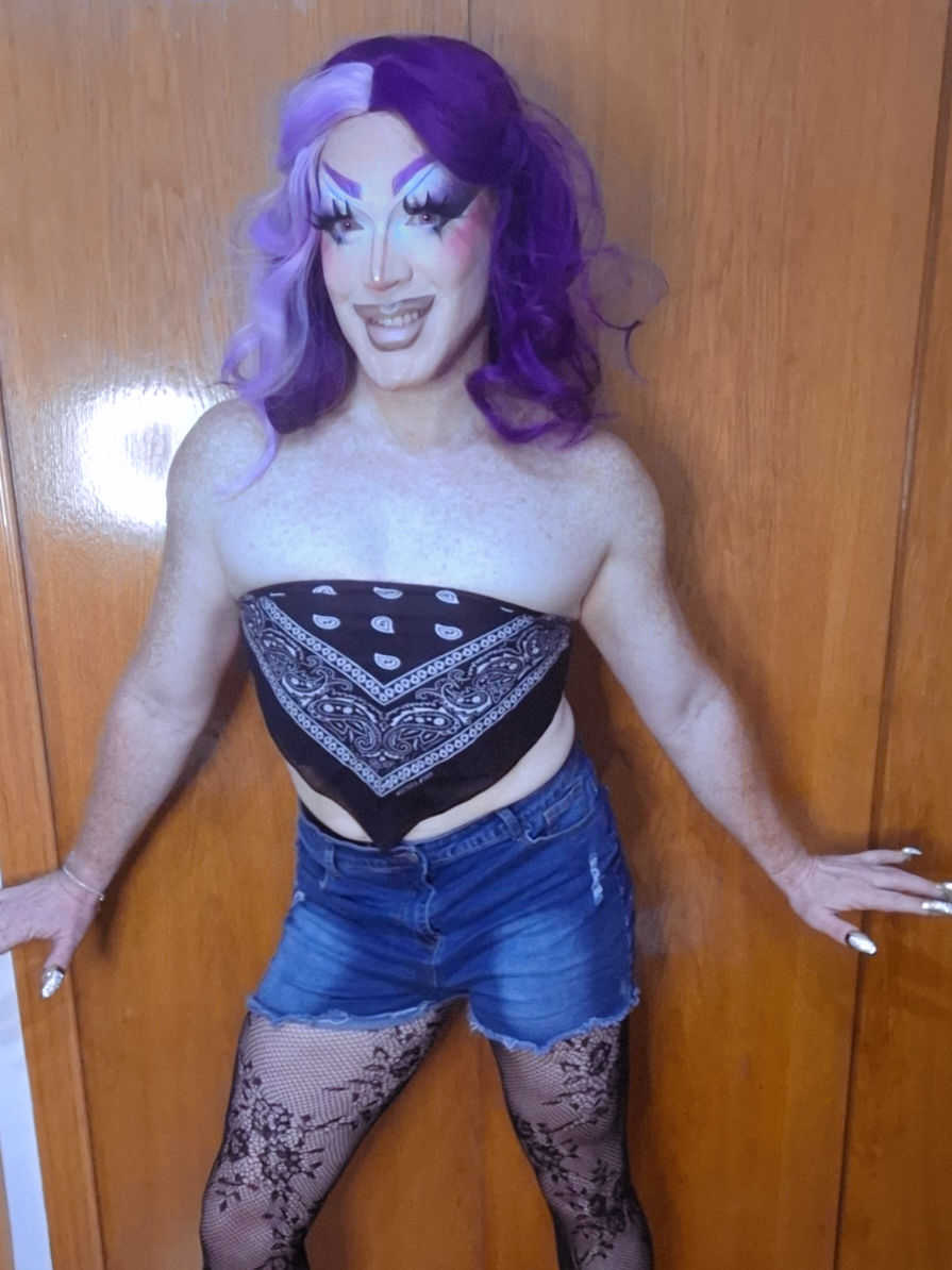 @DragCandyHot
