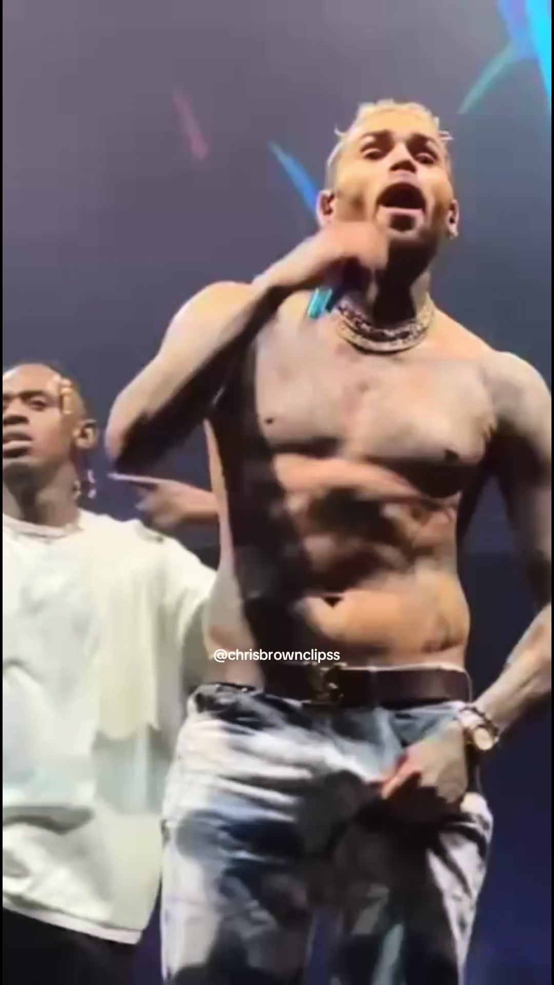 @Chris Brown fan