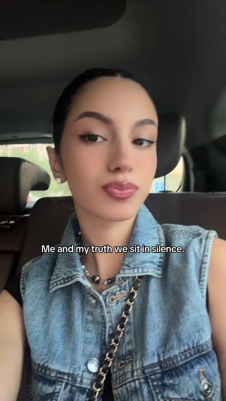 @sarvenaz