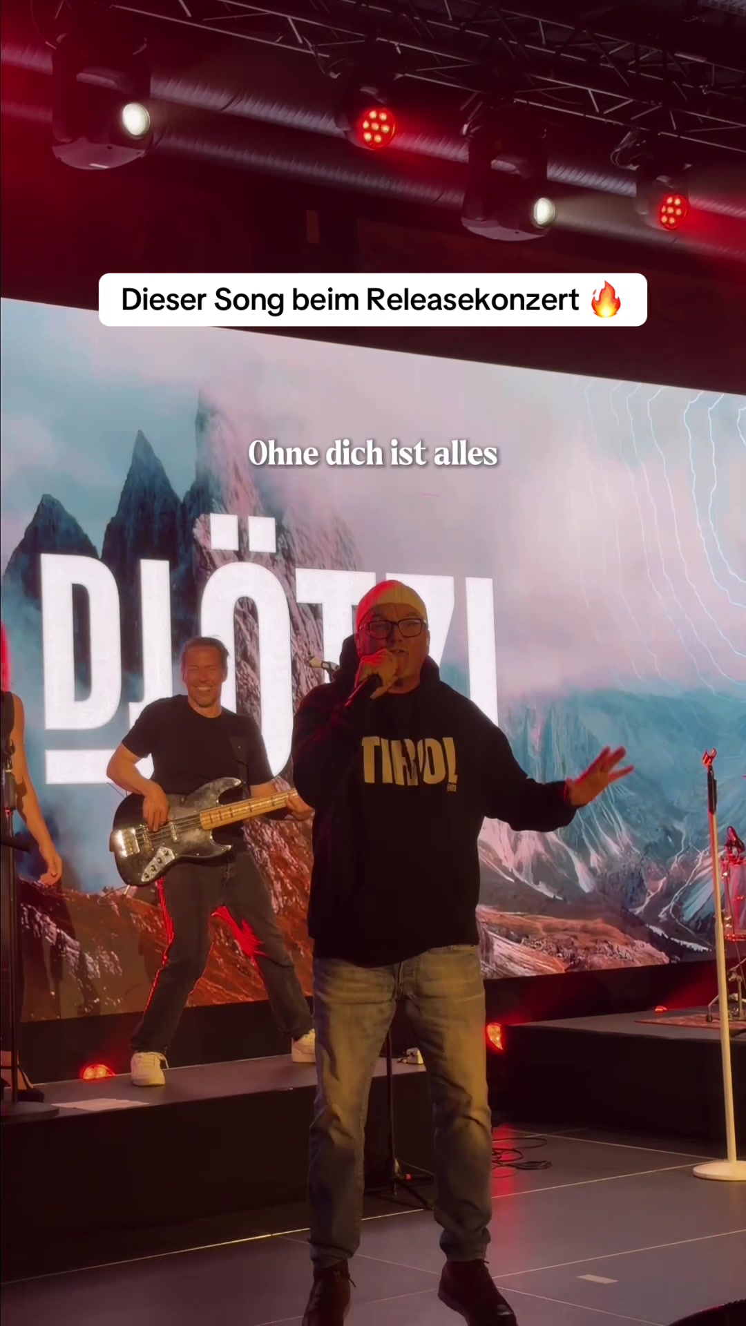 @DJ &Ouml;tzi