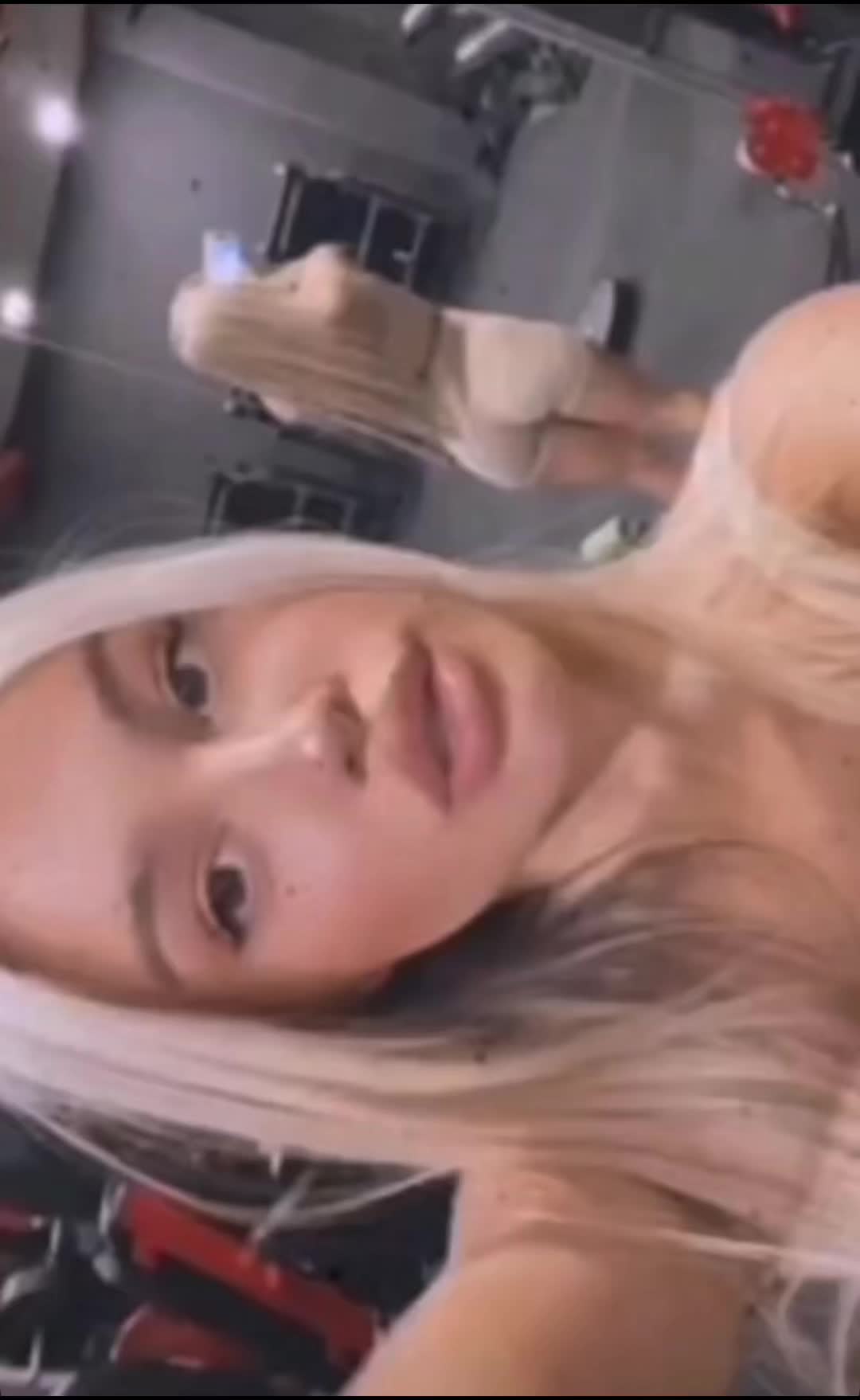 @Emaaxx