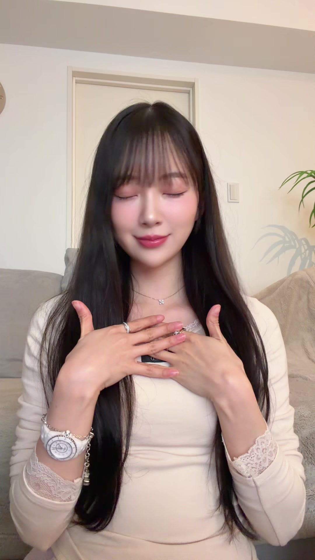 @堀　未央奈