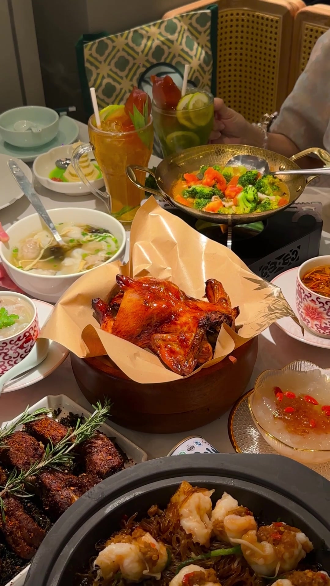 @foodie_feeder
