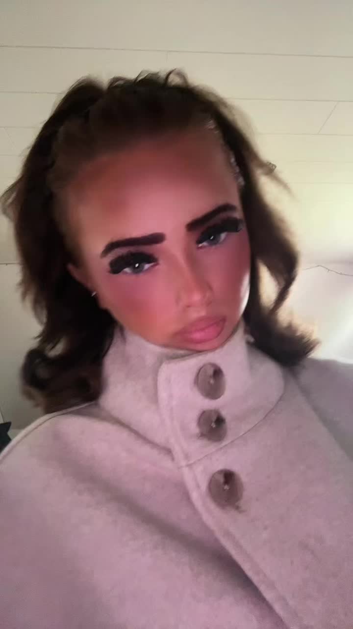 @🦄