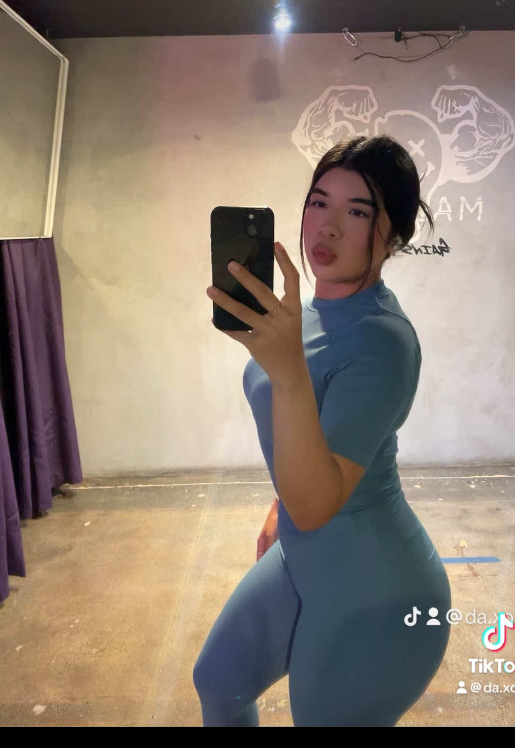 @Damara_Avenda&ntilde;o