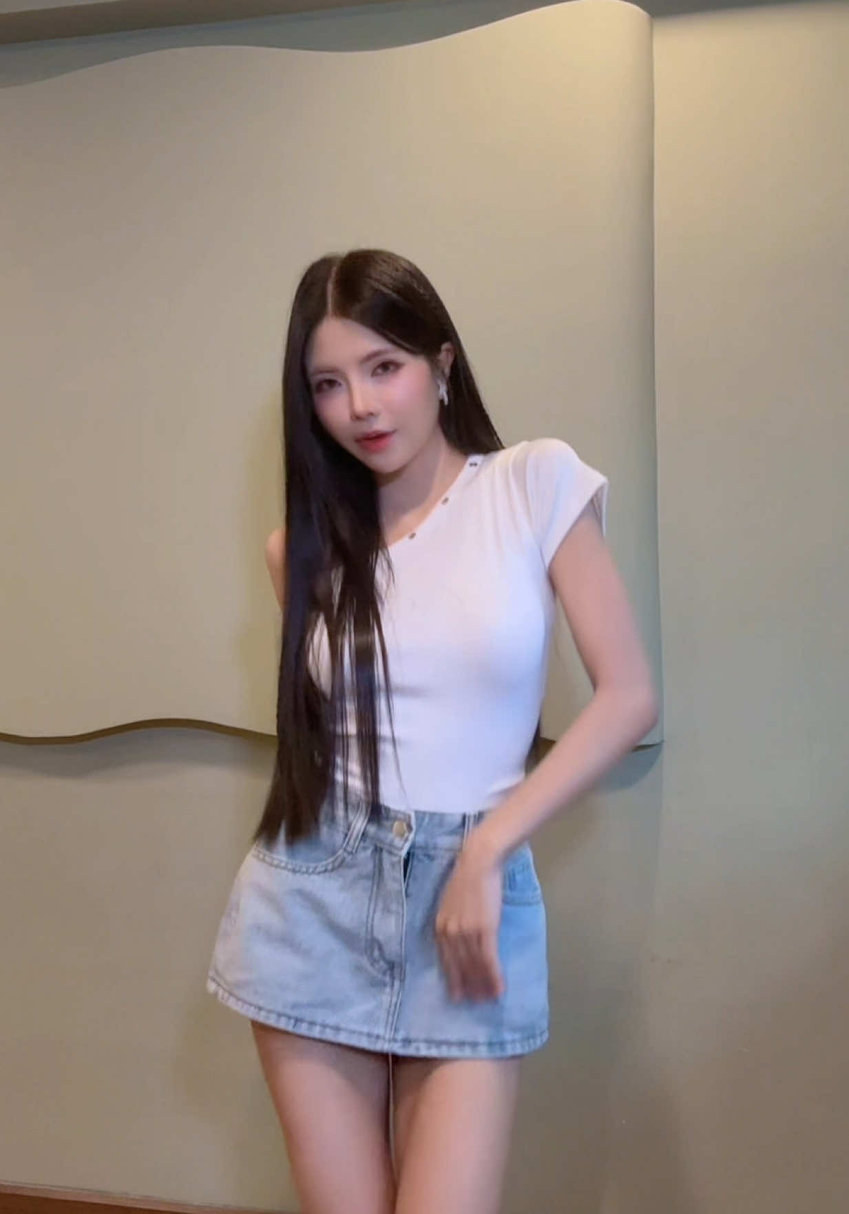 @Mai Dora