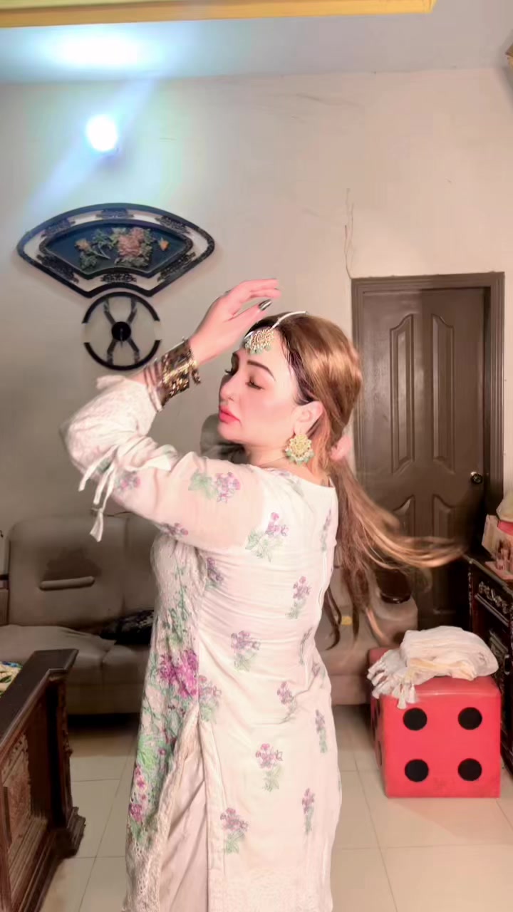 @ANEESA JAHAN