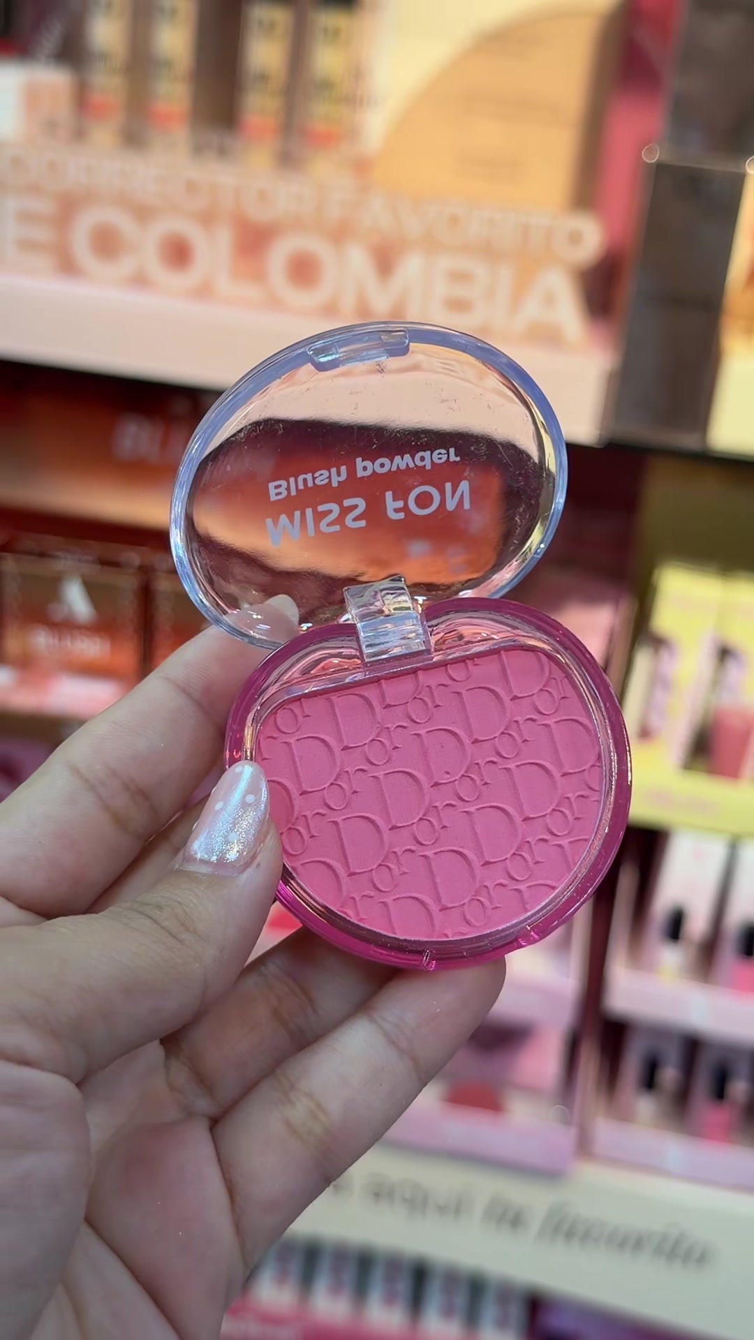 @LUANCOSMETICS