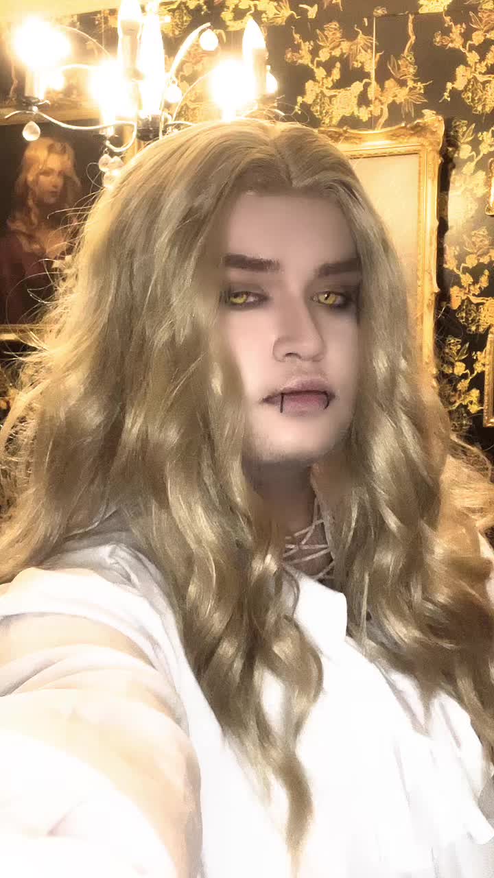 @⁺‧₊˚✮☽ཐི𝐼𝓈𝓈𝒶𝒸𝓀ཋྀ☽✮˚₊‧⁺