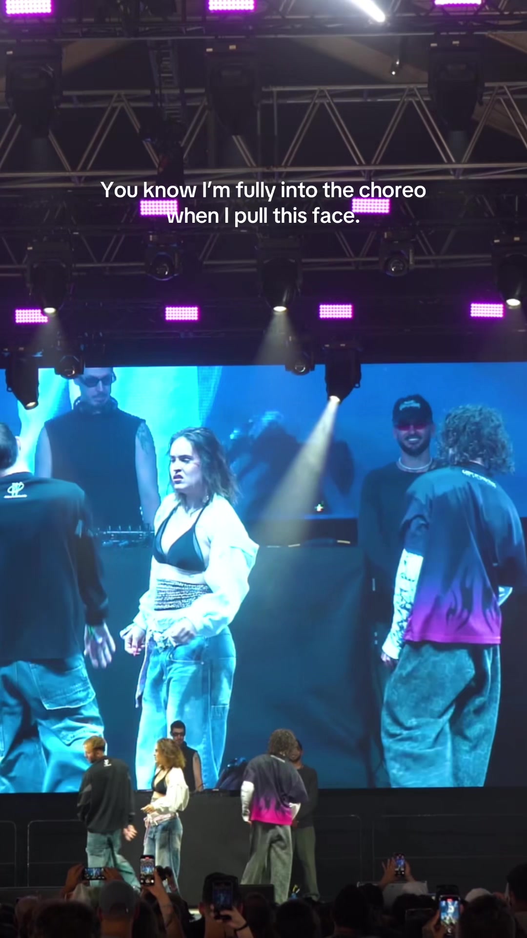 @Adriana
