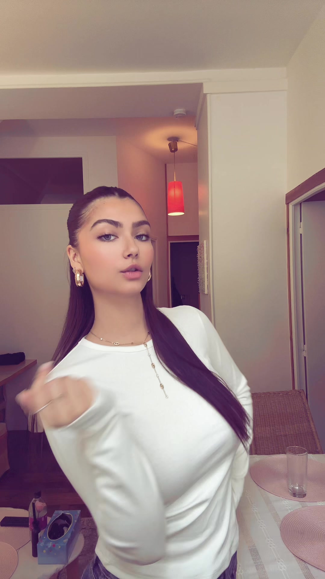 @Lirane🇱🇧