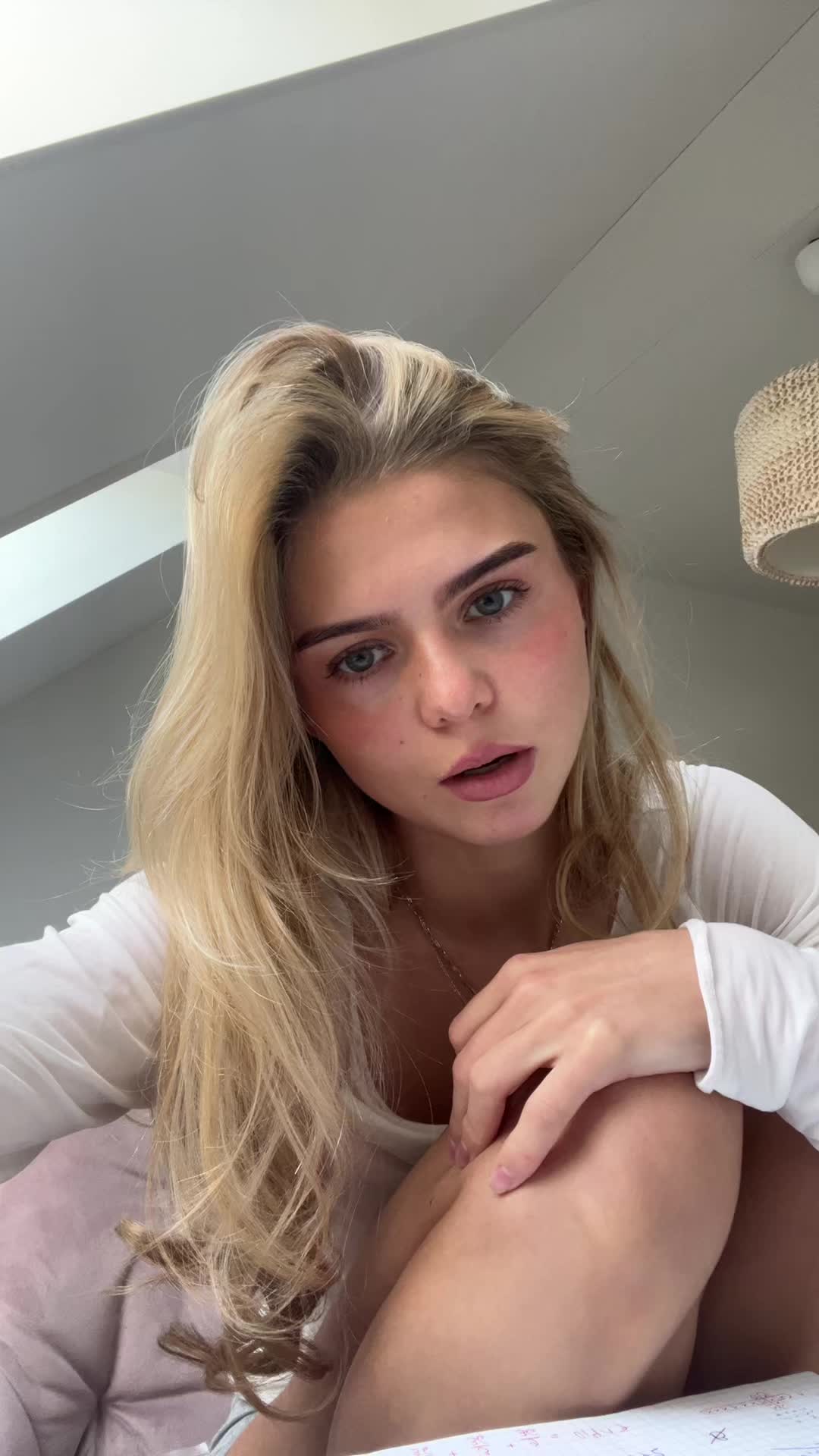 @Eleonora