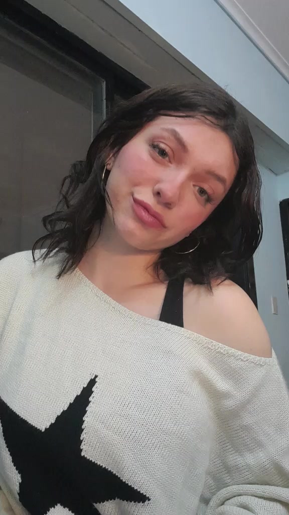 @candeluuuz