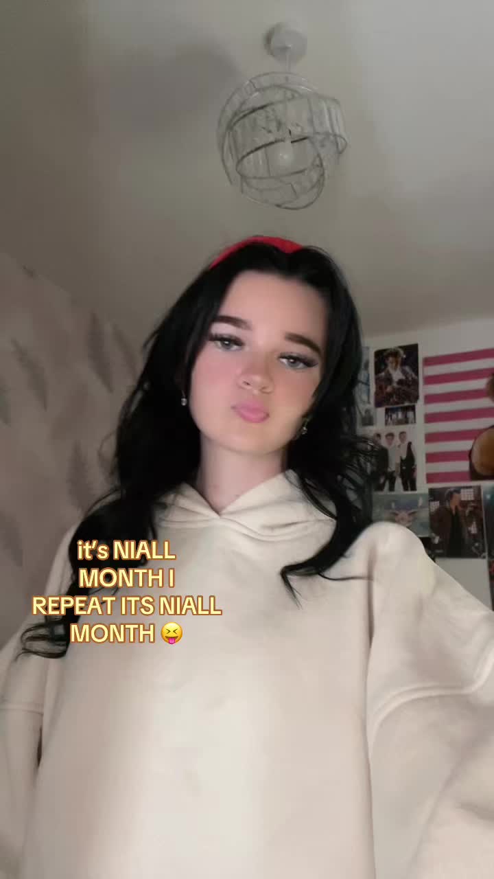 @𝒩ℯ𝓁𝓁𝓎𝓍𝒷𝓊𝒸𝓀𝓁𝒶𝓃𝒹