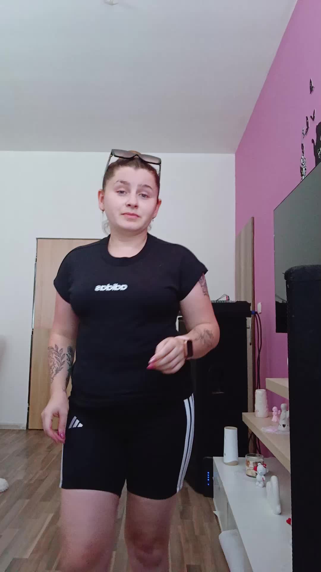 @loowely