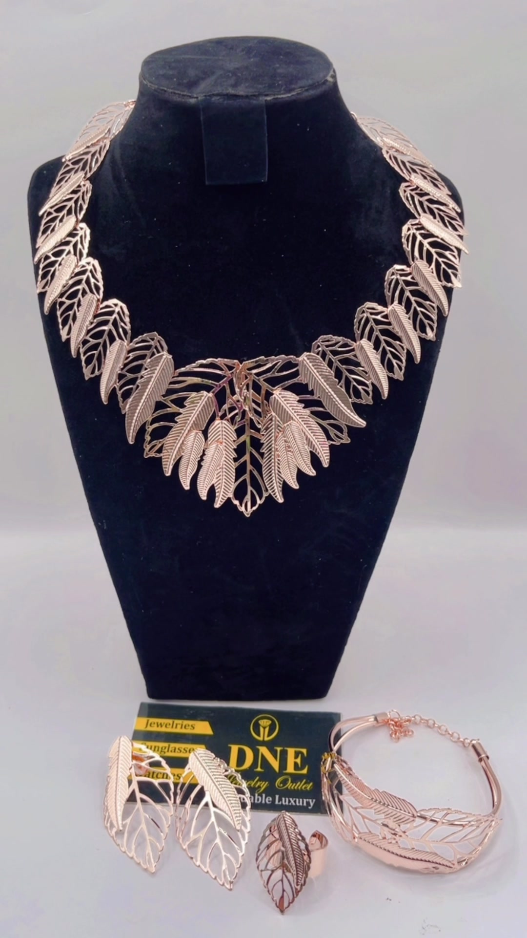 @DNE Jewelry Outlet
