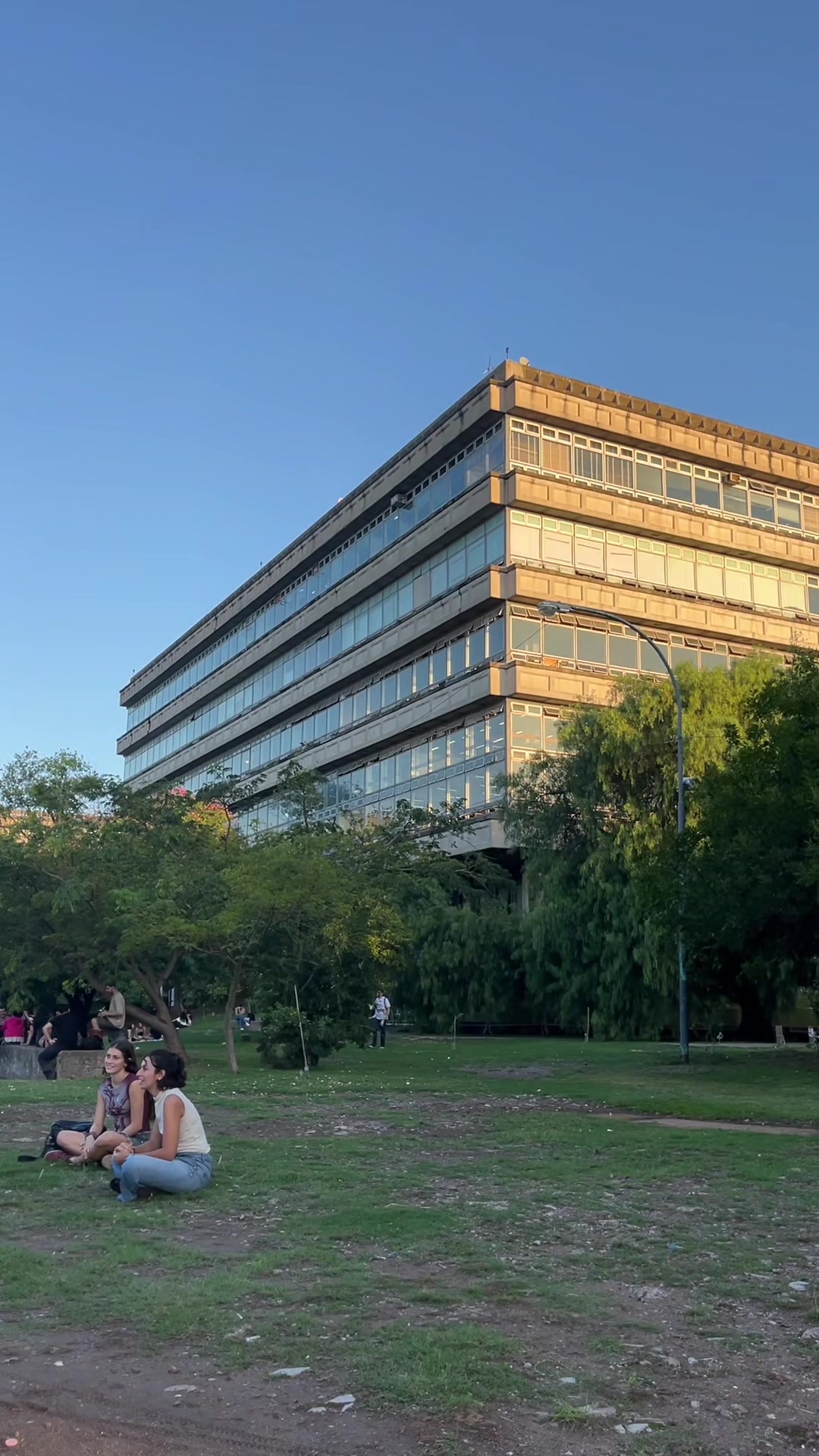 @joaquín