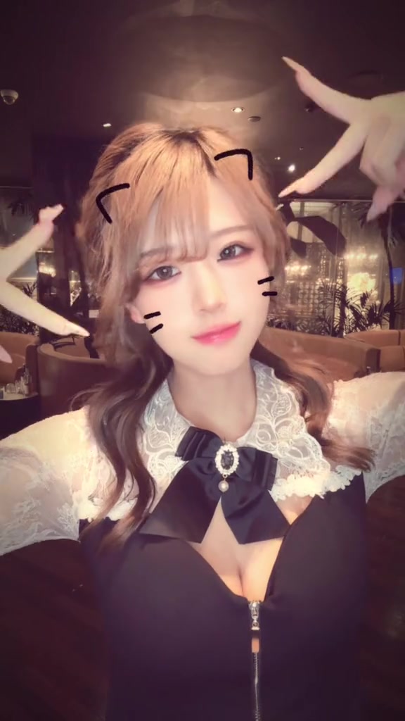 @なぎ