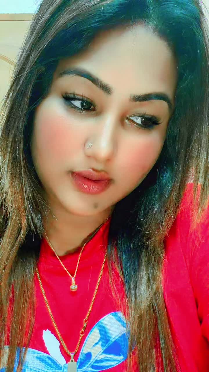 @Riyamoni