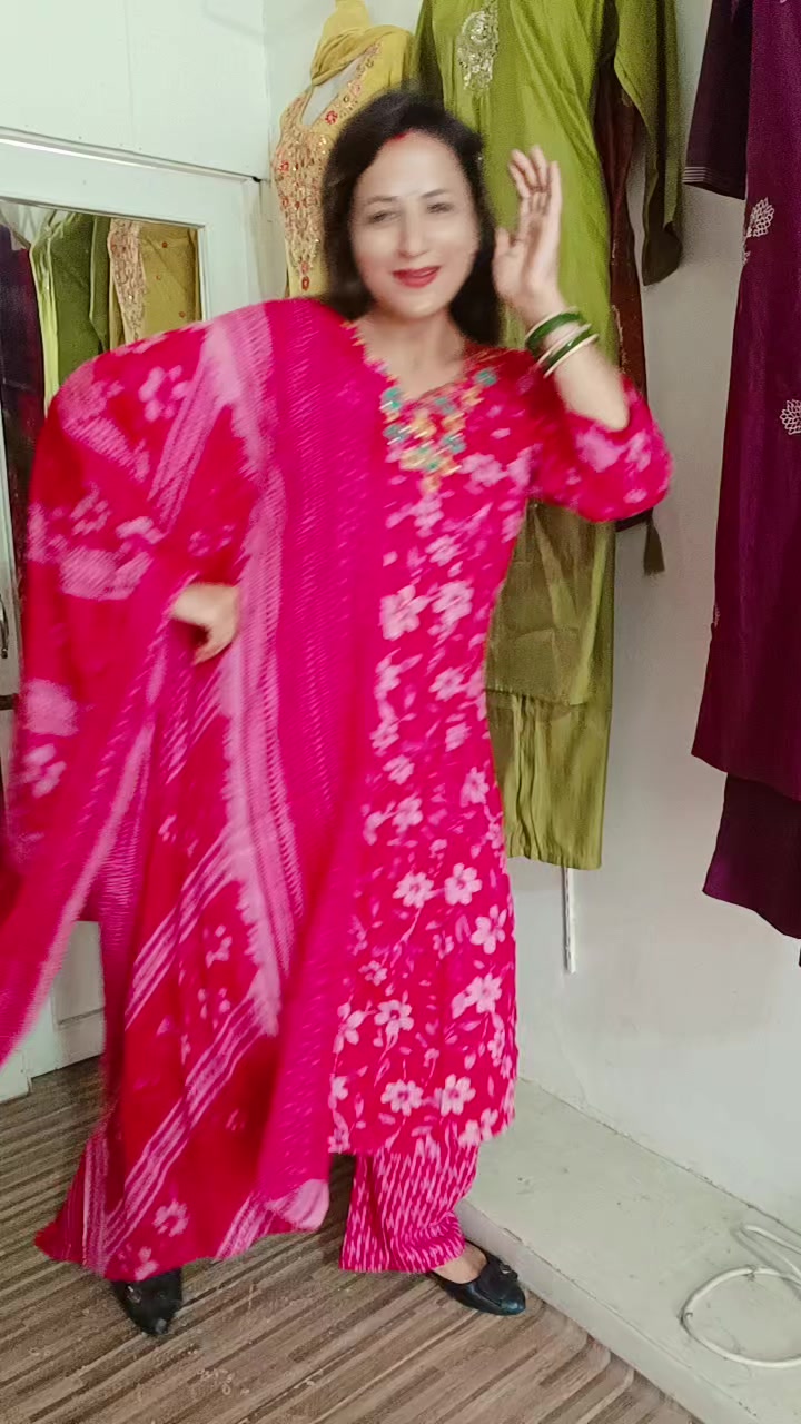 @Nari Clothing House👗🥻