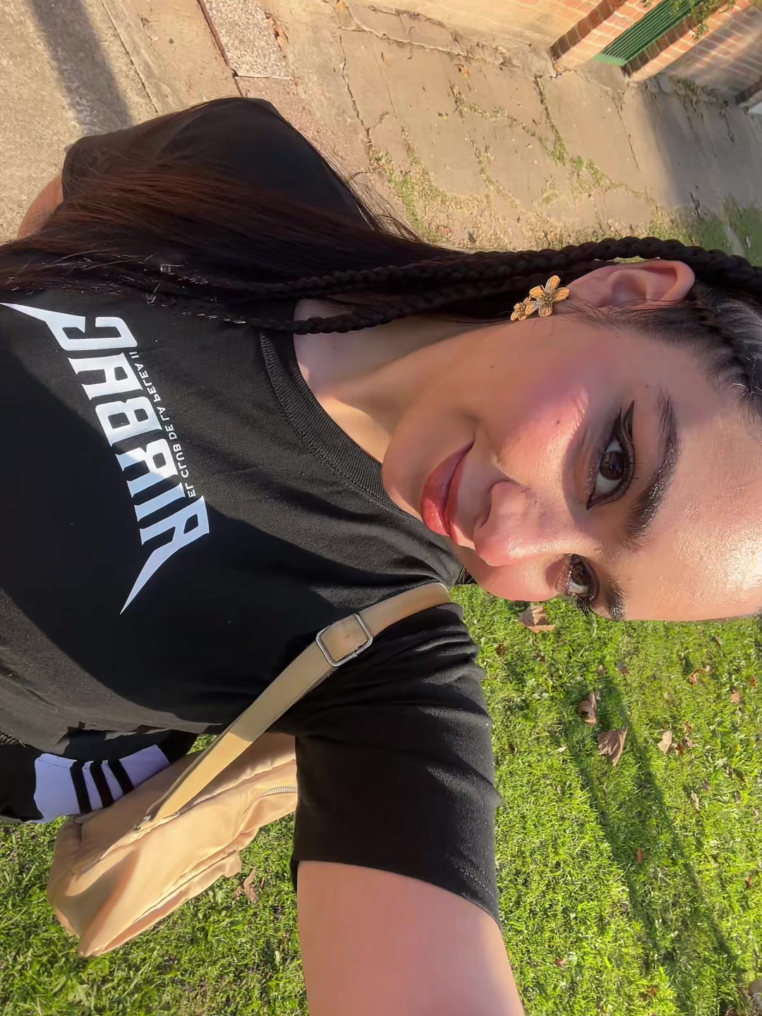 @Jessenia