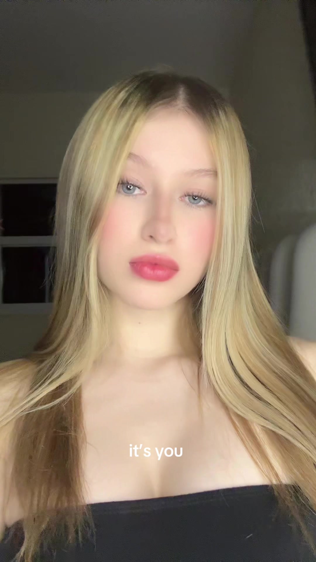 @V a l