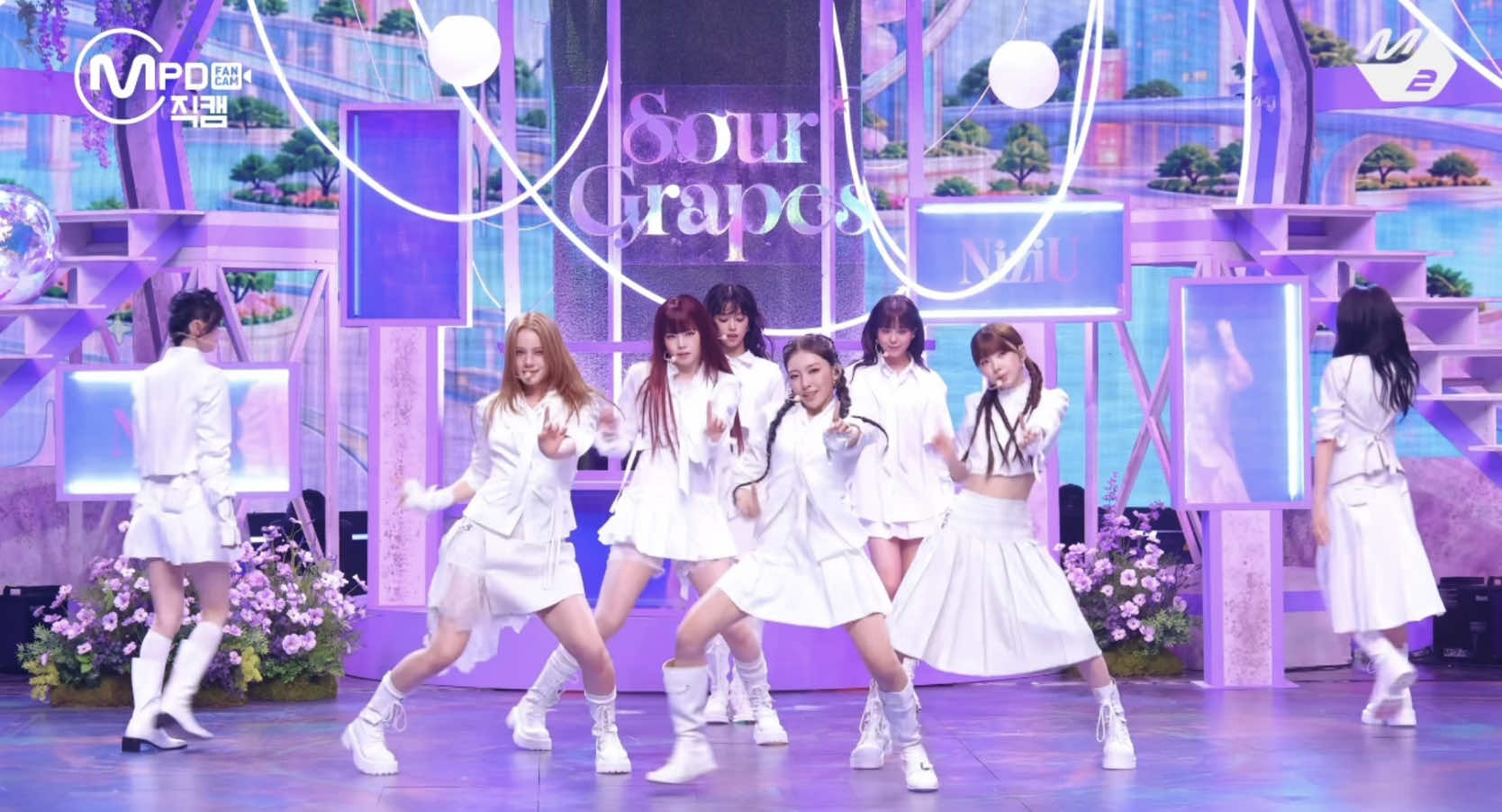 @K-pop Glitchcore