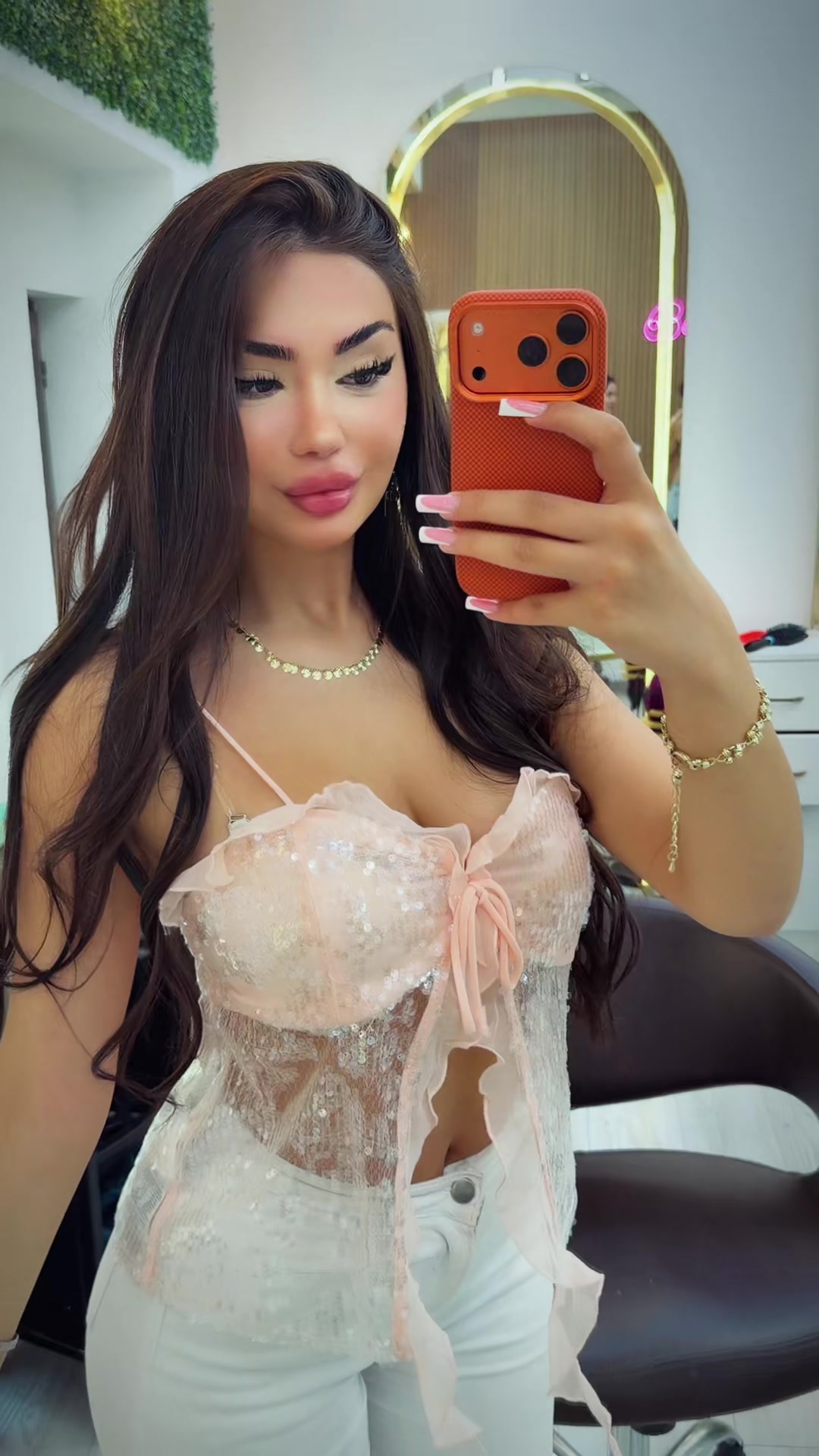 @Gulyyora
