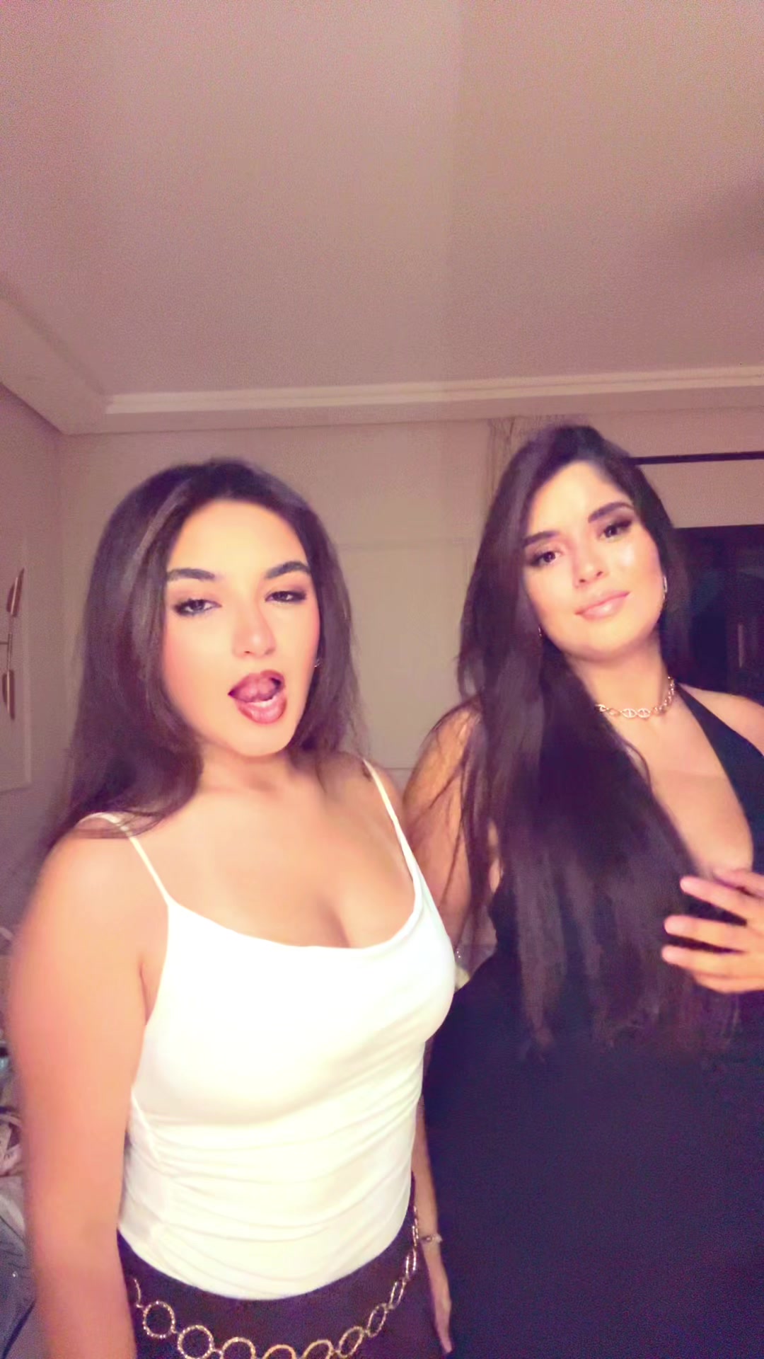 @Kenza🦋