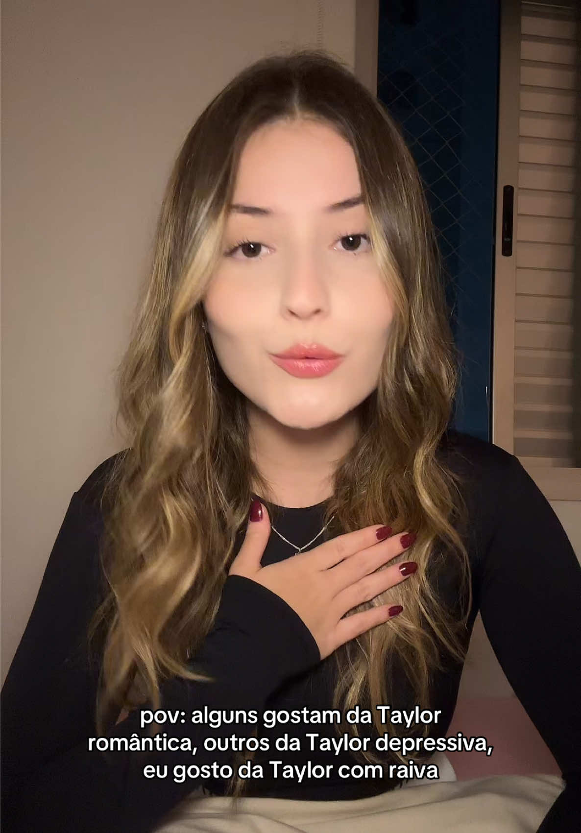 @laura