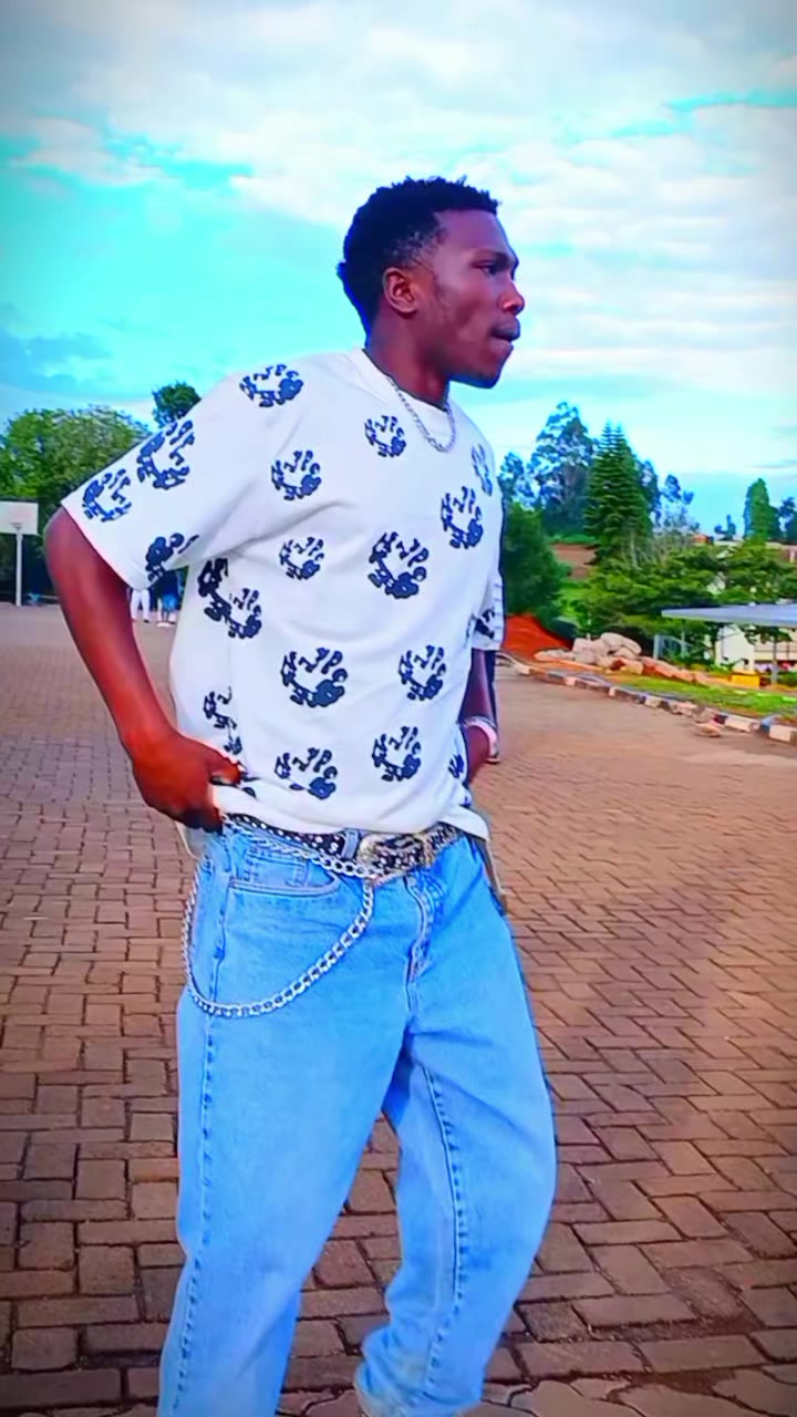 @👑bonny🇰🇪