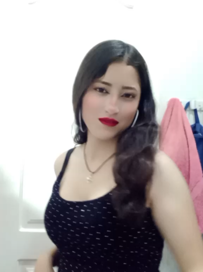 @Jessi🖤