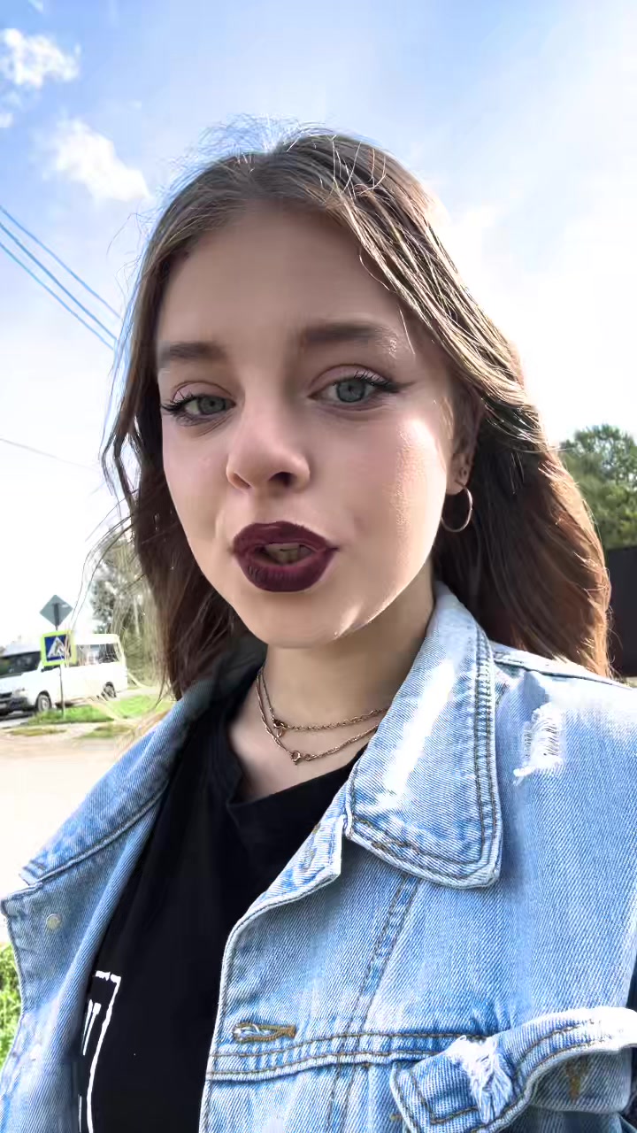 @Девушка,которой похуй на все🤭