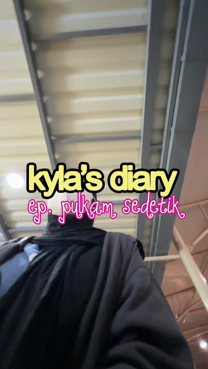 @kylaaliff 🏄🏻♀️🧃⭐️🪸