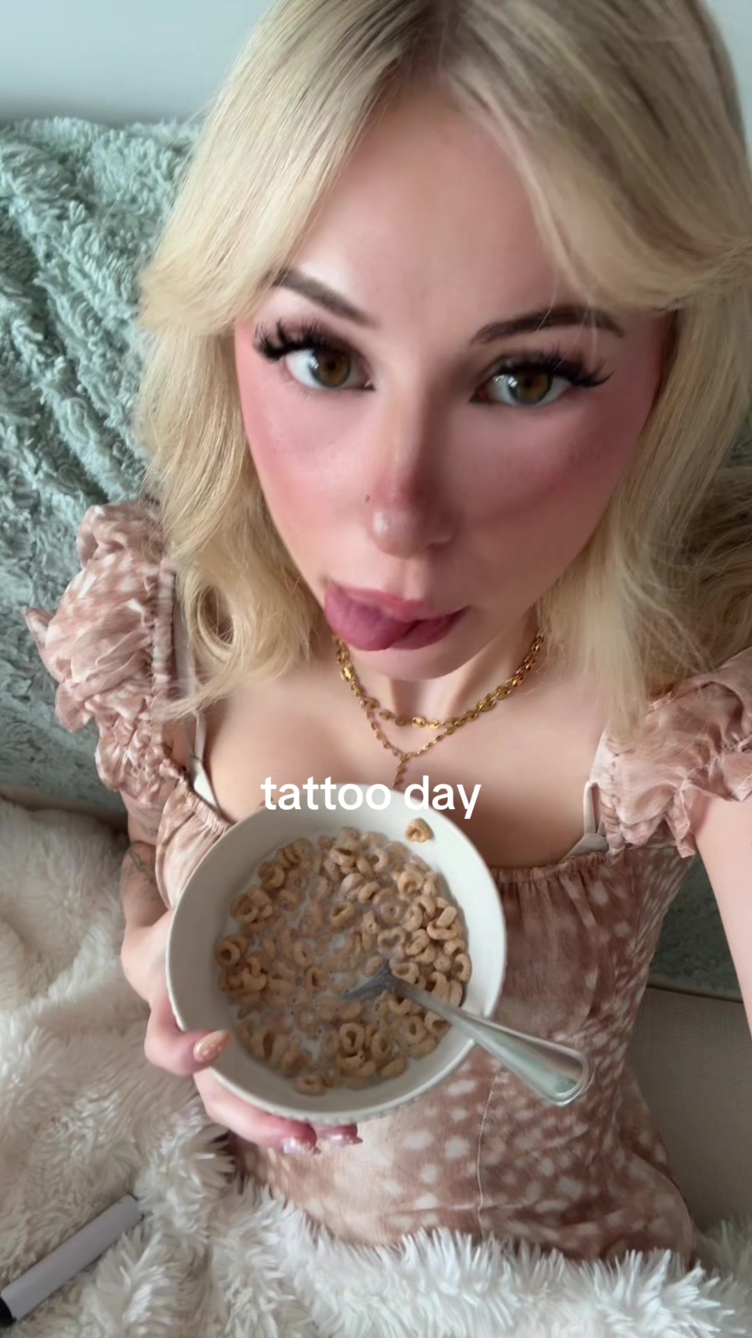@luna <3