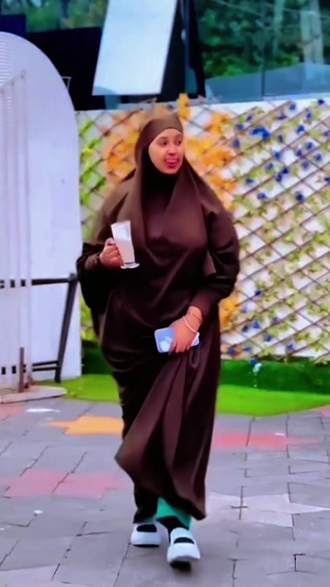 @DJ-SOMALI📺🦁🦾