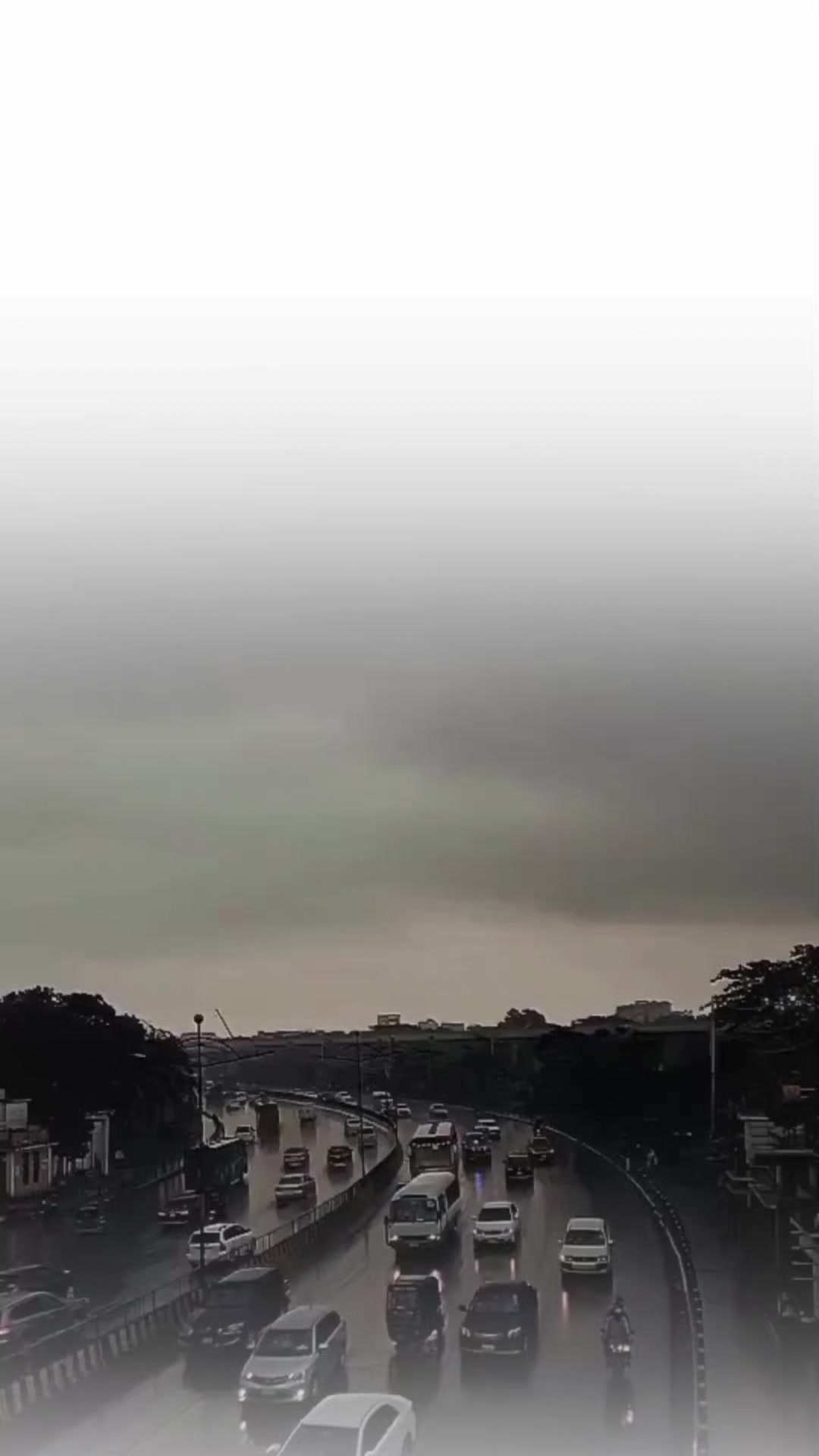 @تنہائی پسند🥂