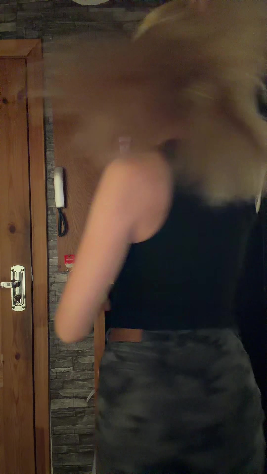 @<3