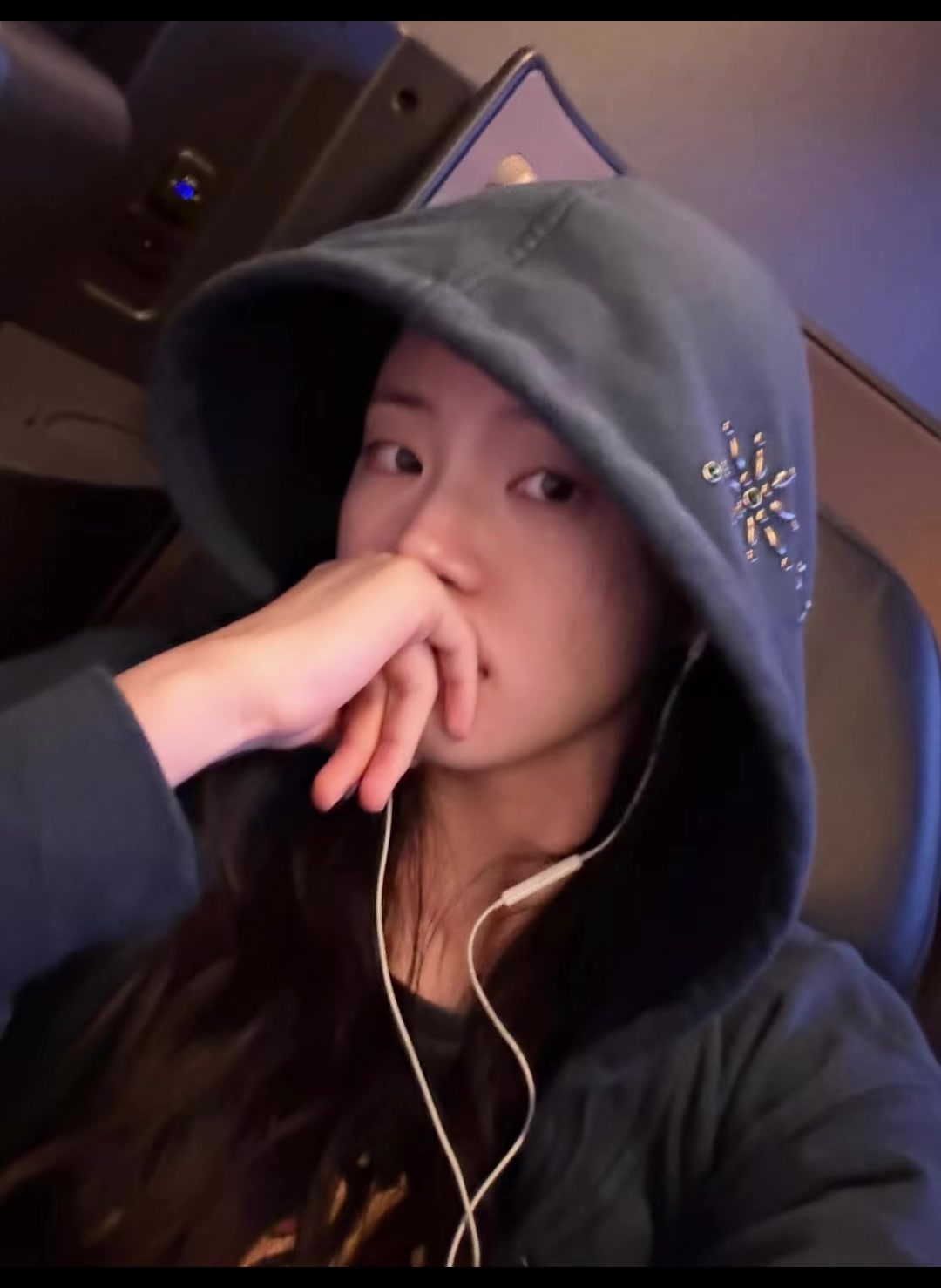 @샤