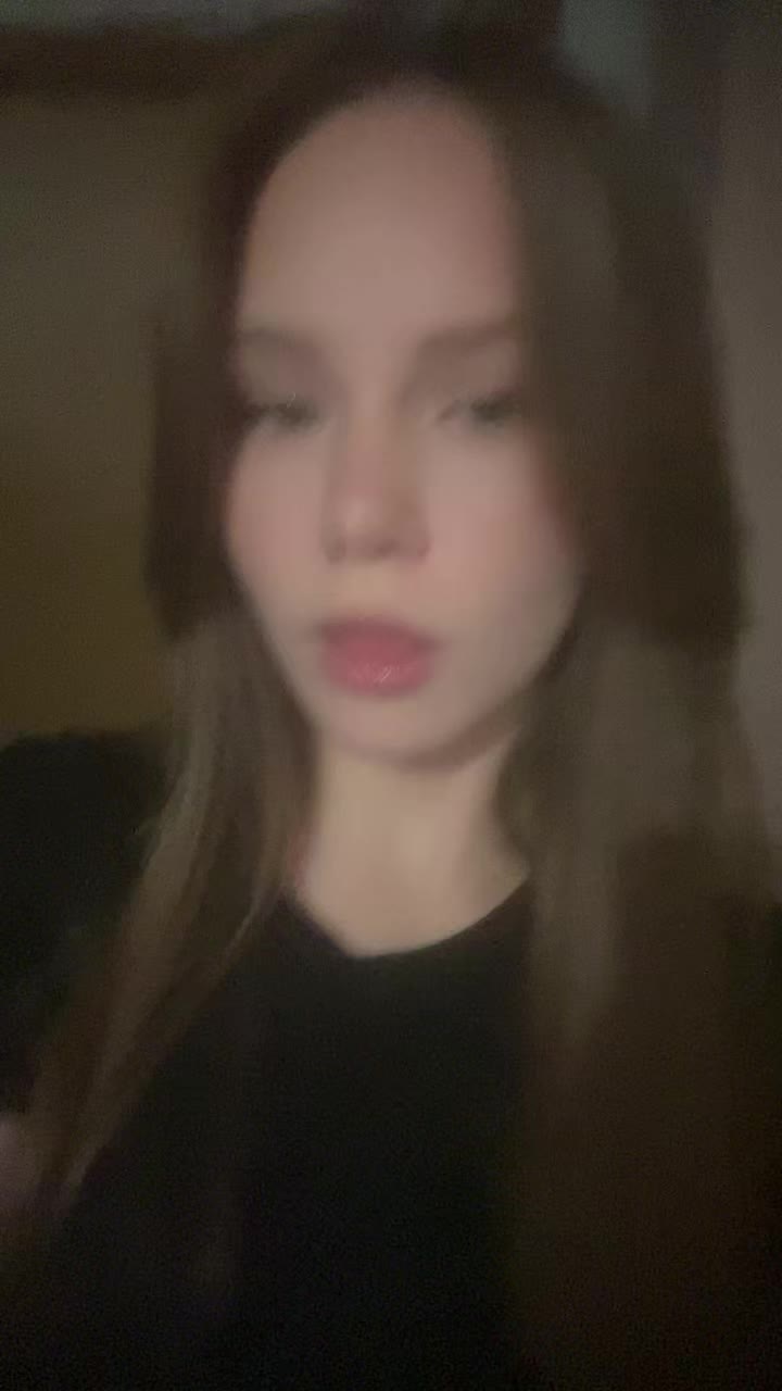 @полина