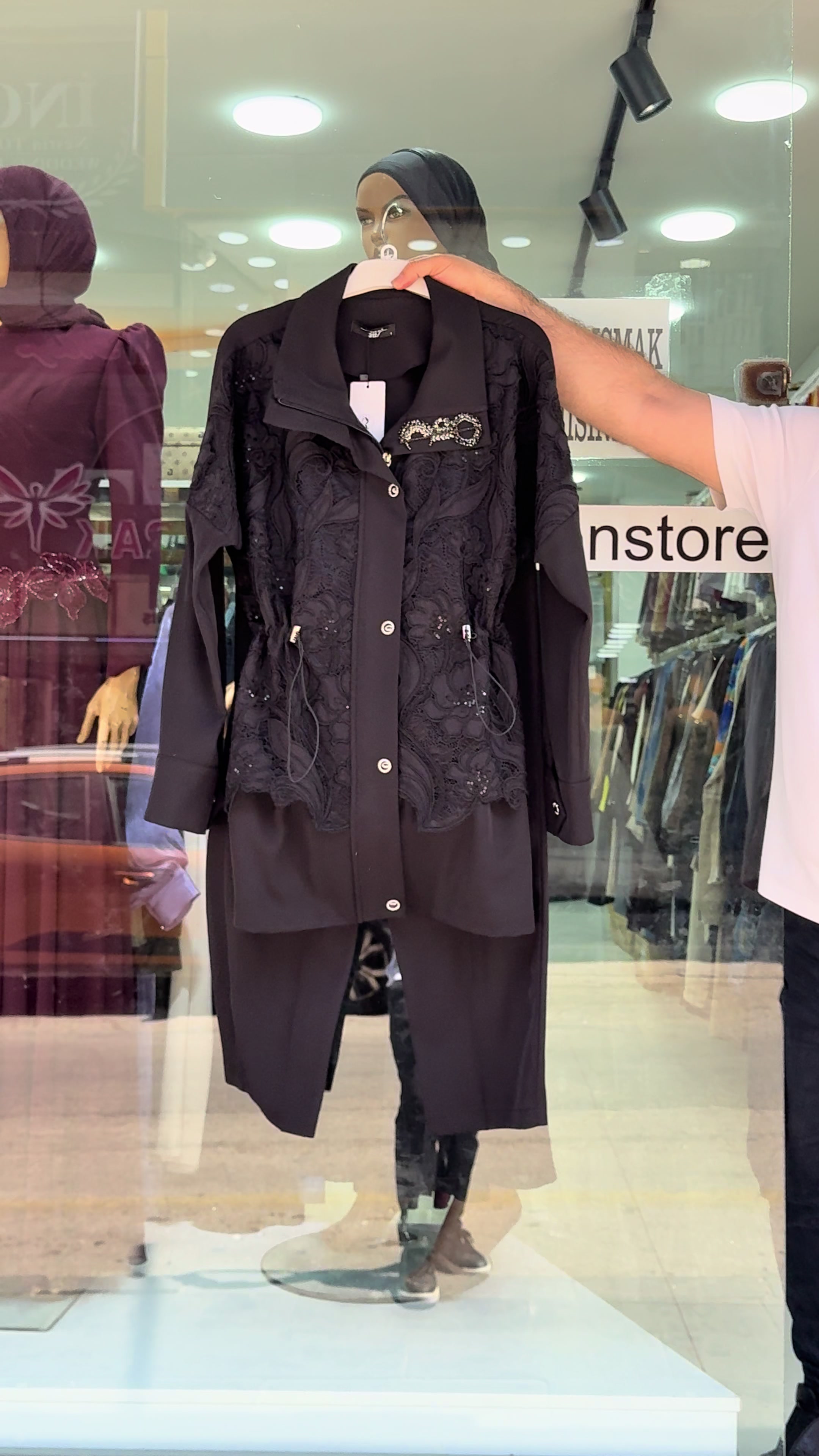 @Burcucerenstore