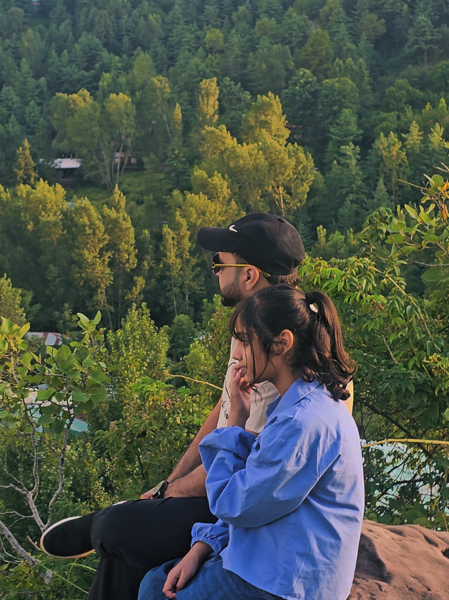 @ₒᵣdᵢₙₐᵣy⛰️ₜᵣₐᵥₑₗₗₑᵣ