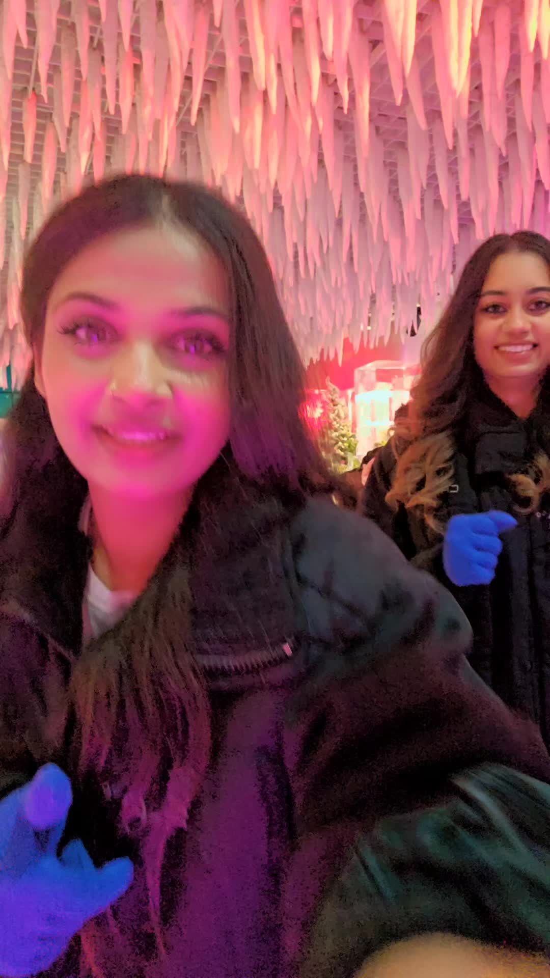 @Merylin_