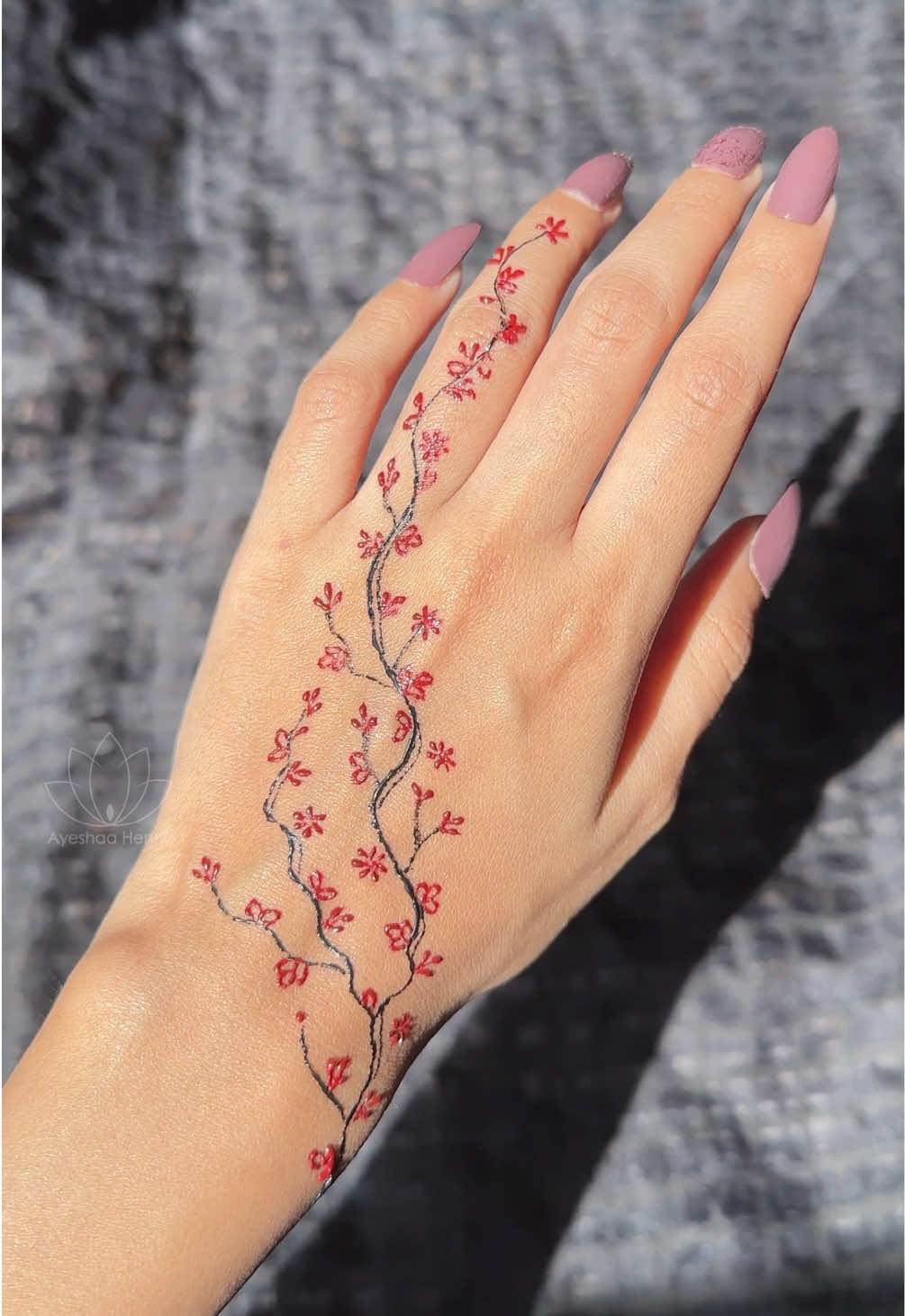 @Ayeshaa Henna