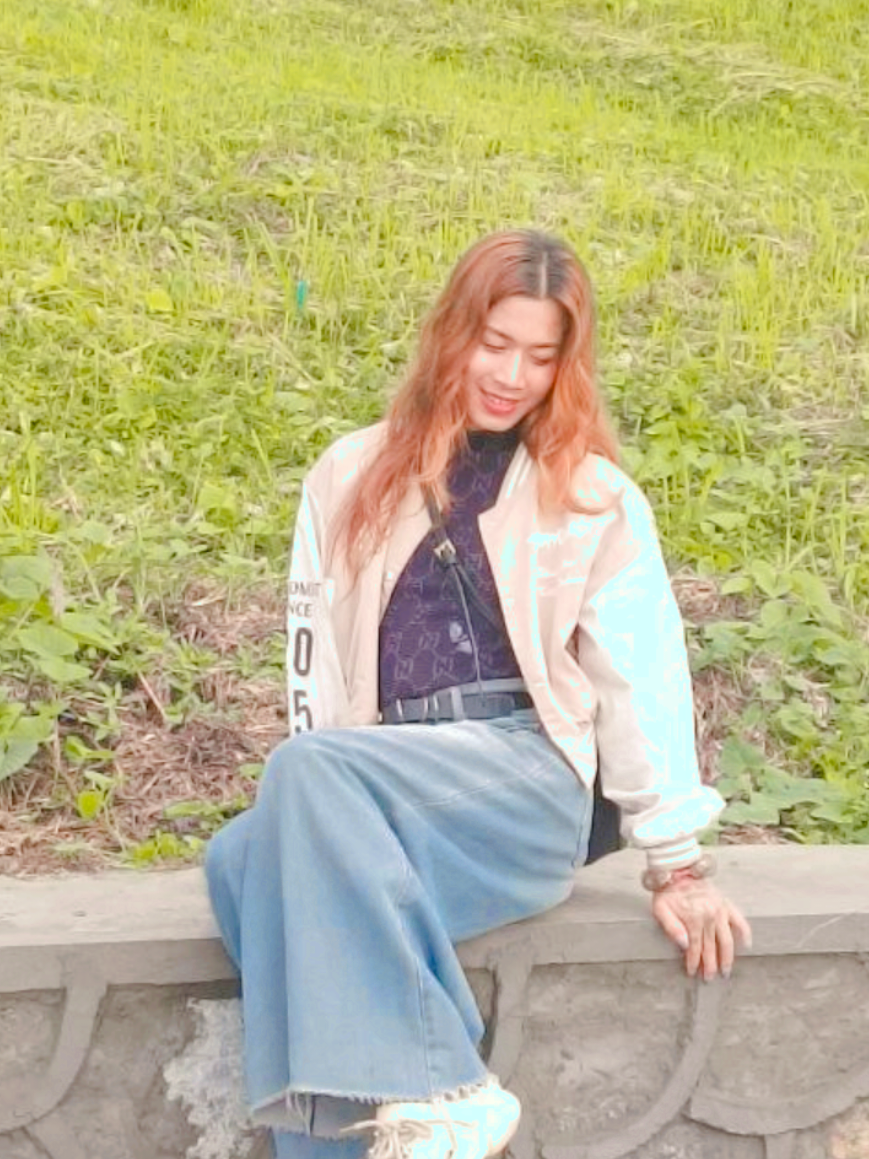 @မိတ်ကပ်ရဲရဲဖီးနစ်