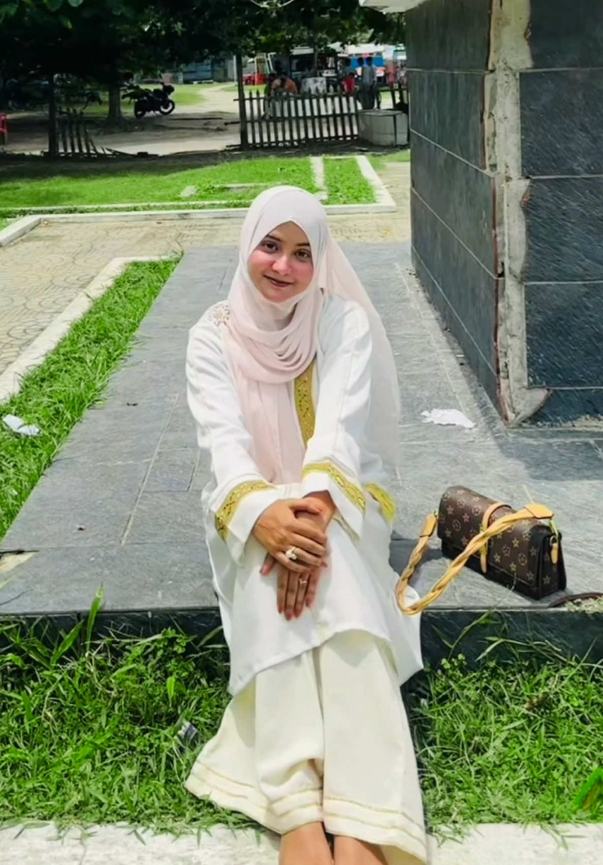 @Afsana🌙🦋🦋